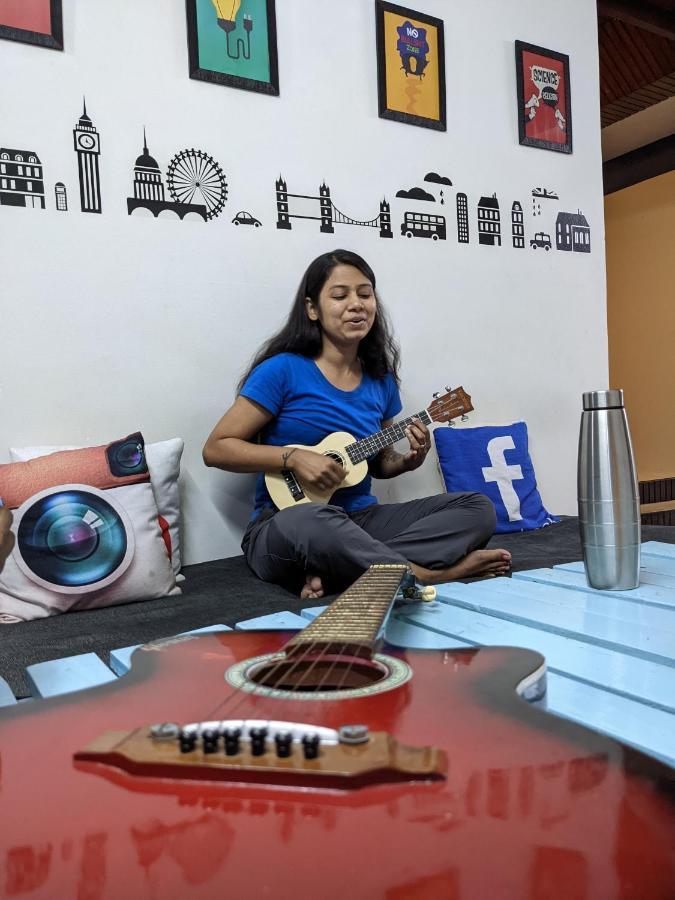 Mezenga Backpackers Hostel Guwahati Buitenkant foto