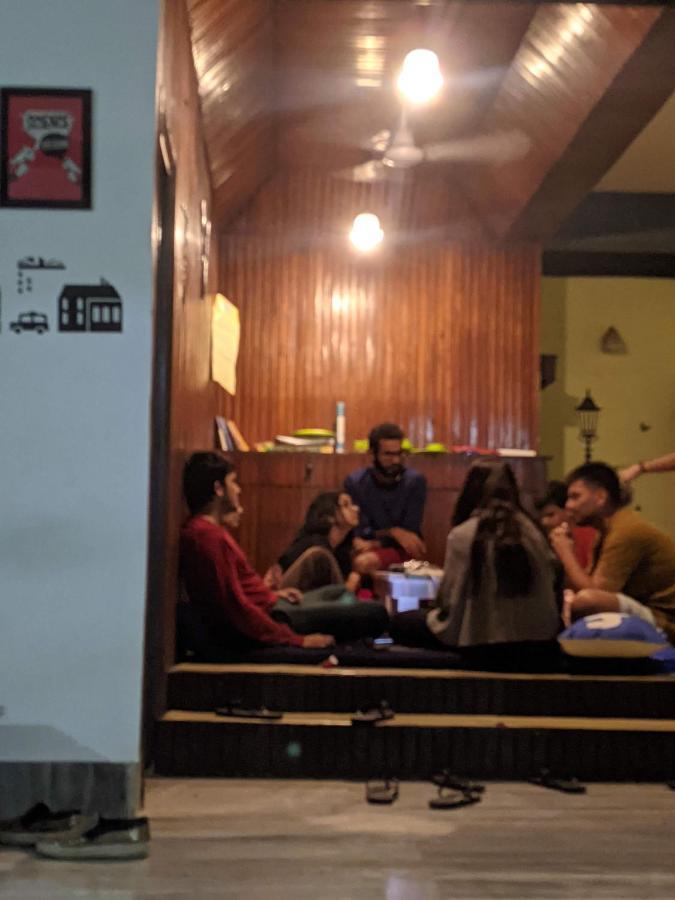 Mezenga Backpackers Hostel Guwahati Buitenkant foto